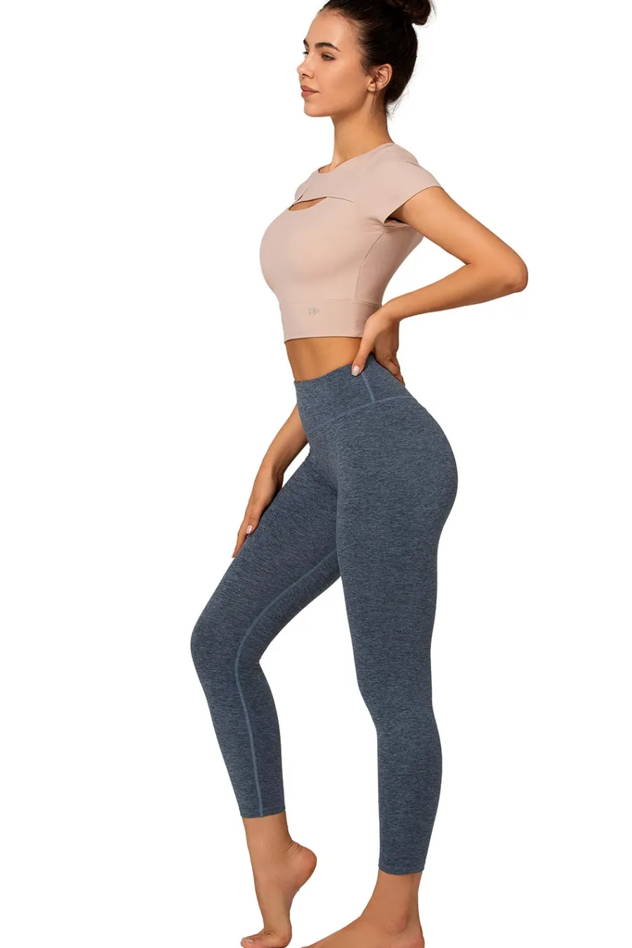 crop_top_olivia_2.webp Yvette Crop Top Olivia Pink Hot