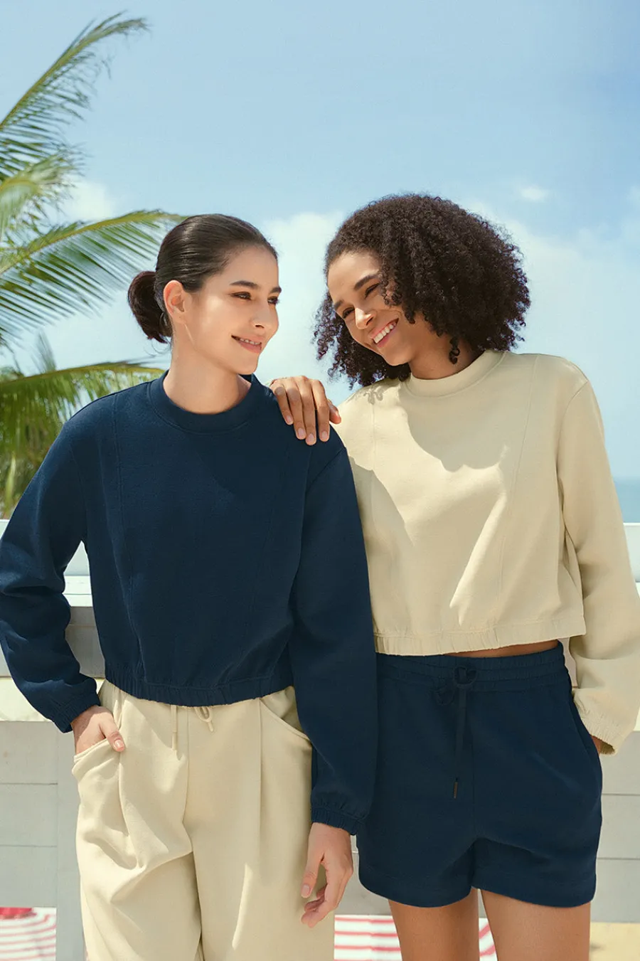 shorts_mia_5.webp Yvette Shorts Mia Navy Fashion