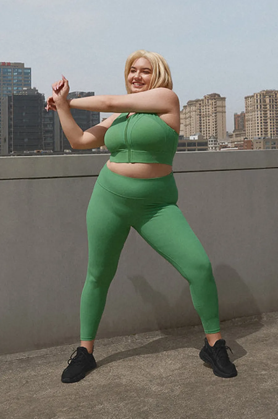 sportbh_tilly_3-1.webp Yvette Sport-BH Tilly Green Outlet